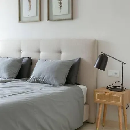 Apartment First Line Beautiful And Bright Marbella
