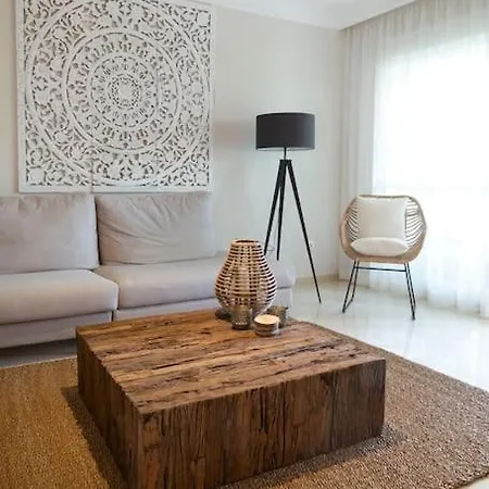 Apartment First Line Beautiful And Bright Marbella