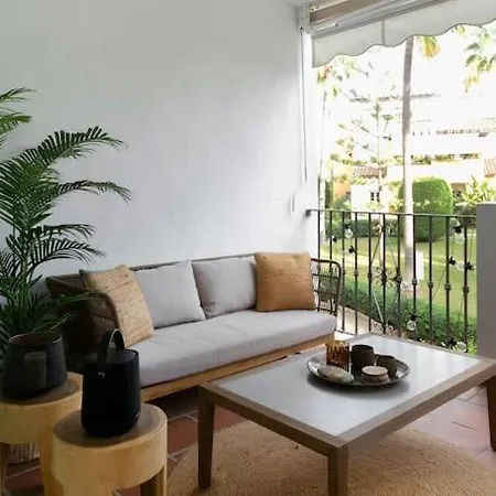 First Line Beautiful And Bright Apartment Marbella