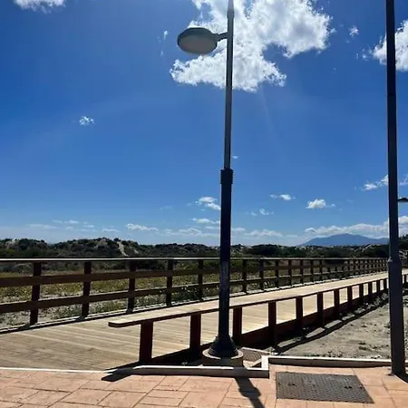 First Line Beautiful And Bright Appartement *